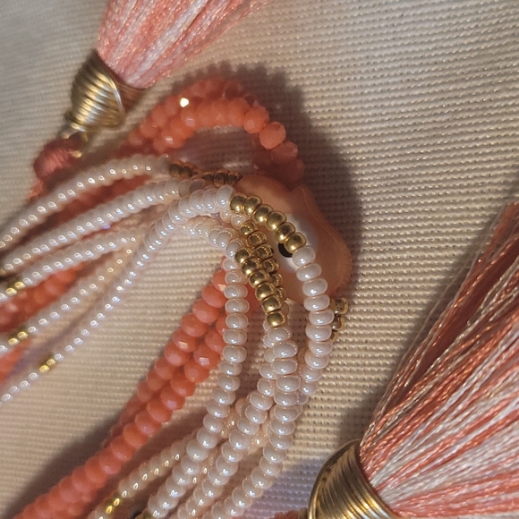 Handmade Coral bracelet - Picture 4 of 6